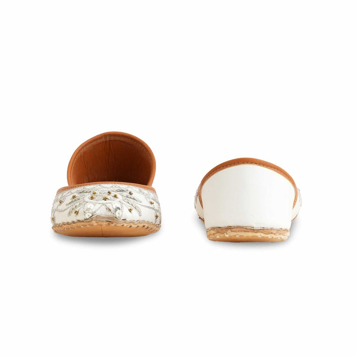 Girls White Fancy Khusa KD2452