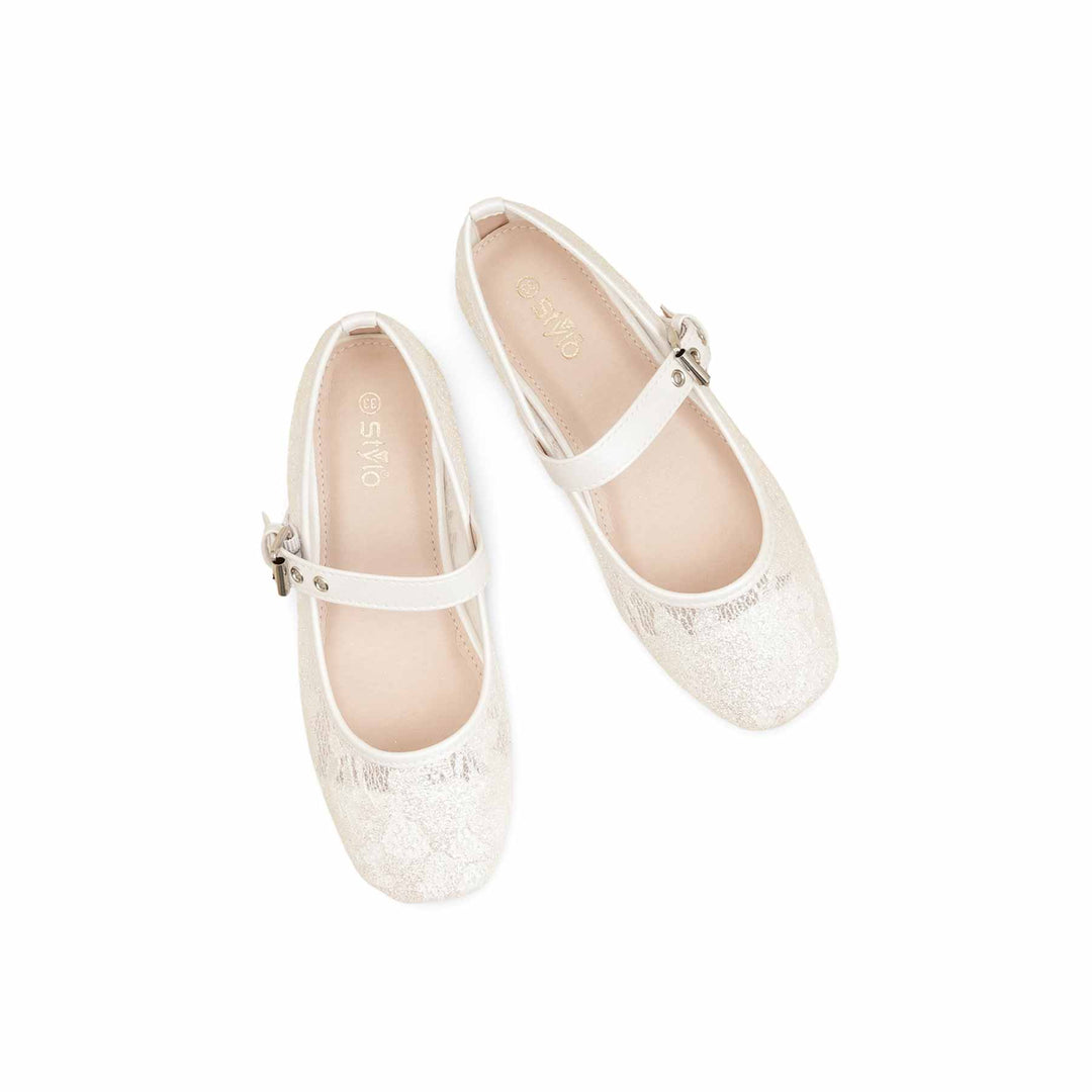 Girls White Casual Jogger KD2465