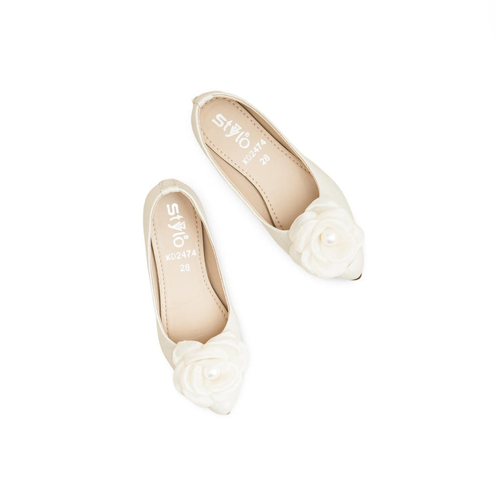 Girls White Formal Pumps KD2474