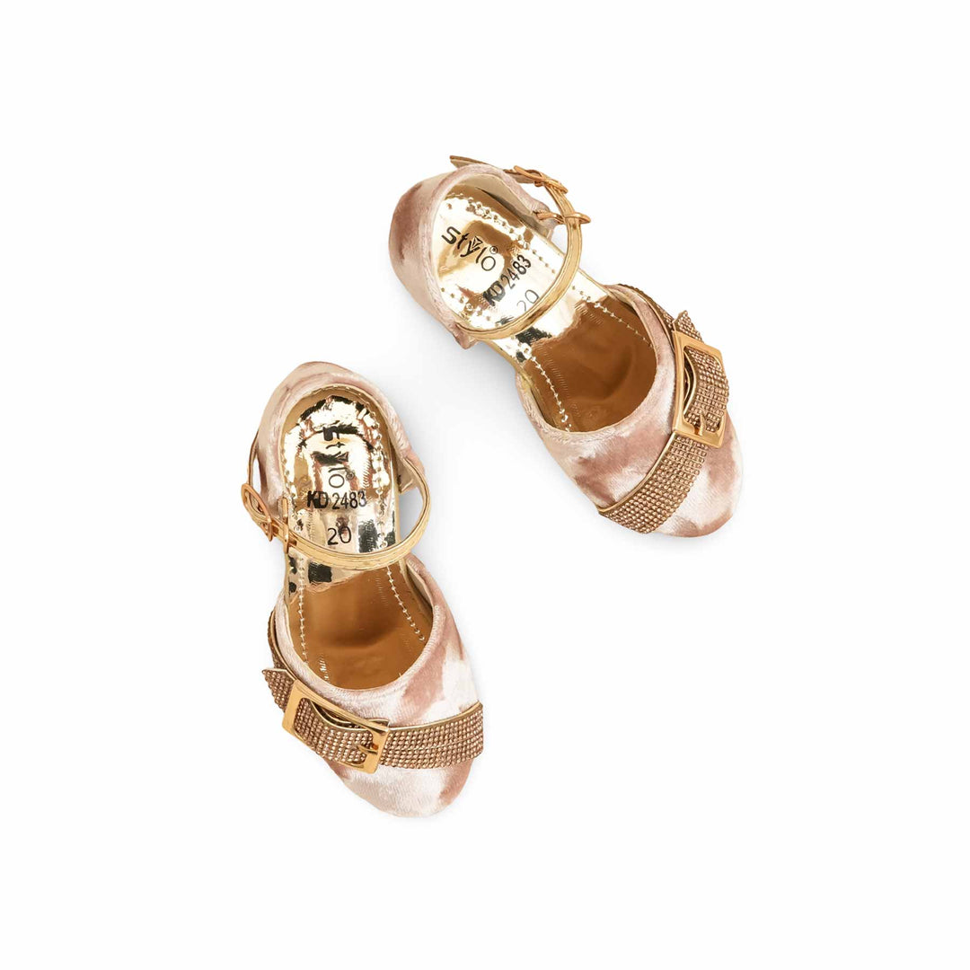 Girls Golden Fancy Pumps KD2483