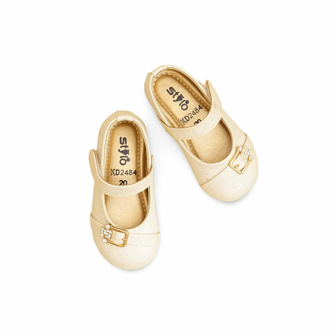 Girls Cream Formal Pumps KD2484