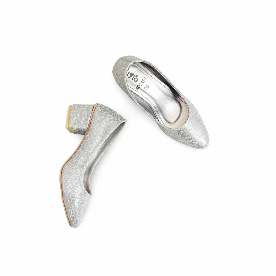 Girls Grey Fancy Court Shoes KD2491