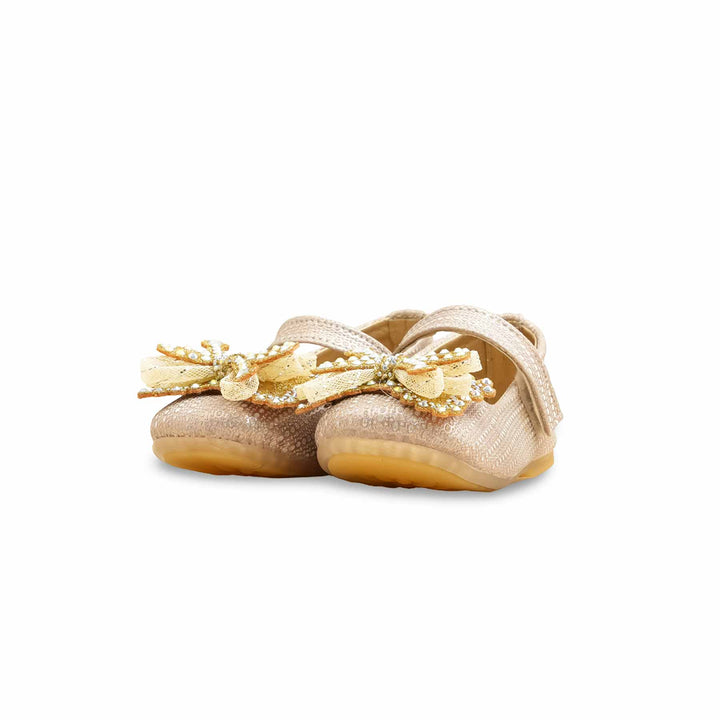 Girls Golden Fancy Pumps KD2559