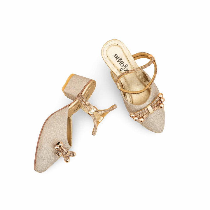 Girls Golden Fancy Pumps KD2567