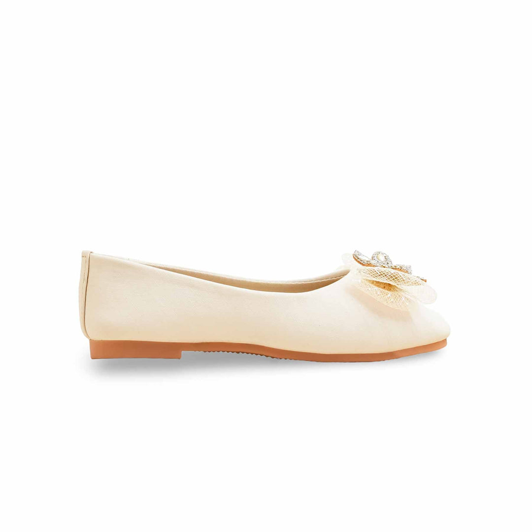 Girls White Formal Pumps KD2577