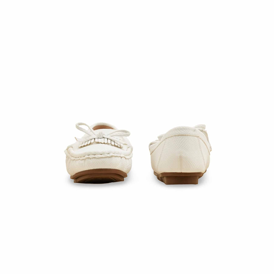 Girls White Casual Moccasin KD2597