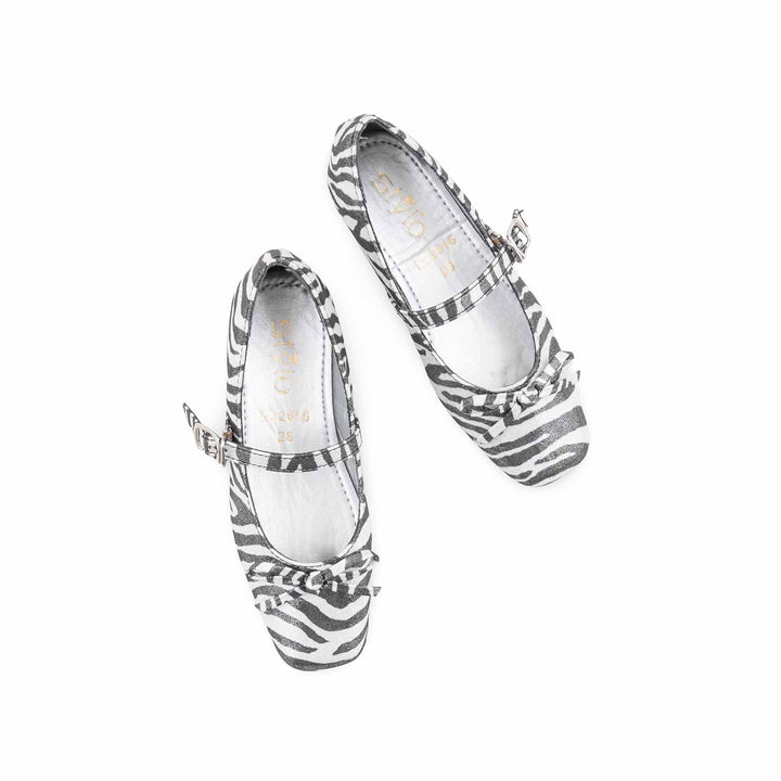 Girls Grey Formal Pumps KD2616