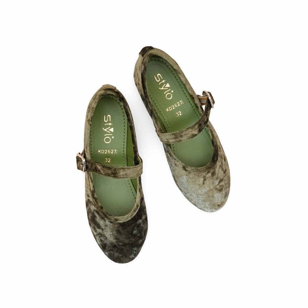 Girls Olive Formal Pumps KD2627