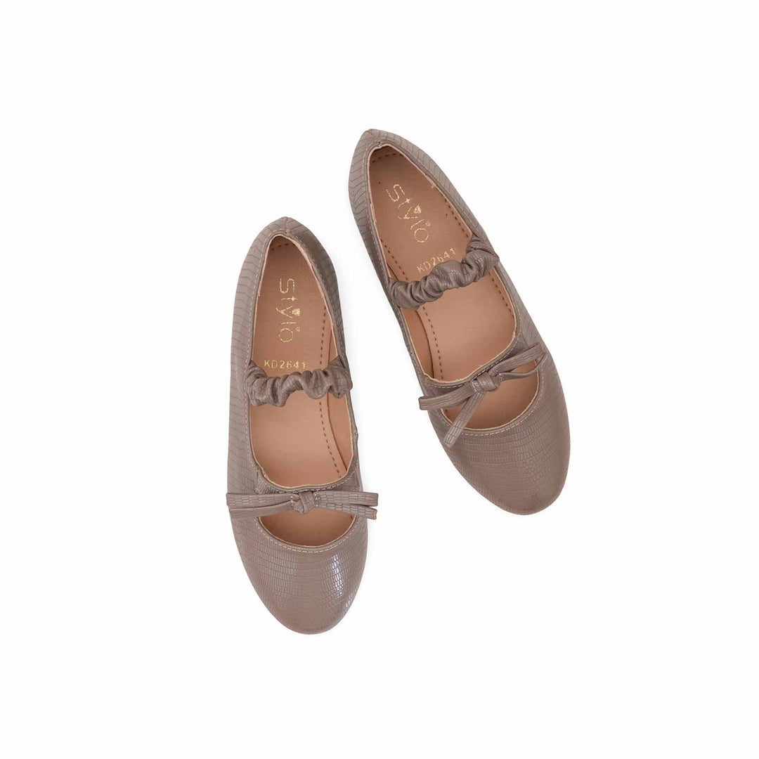 Girls Brown Casual Pumps KD2641