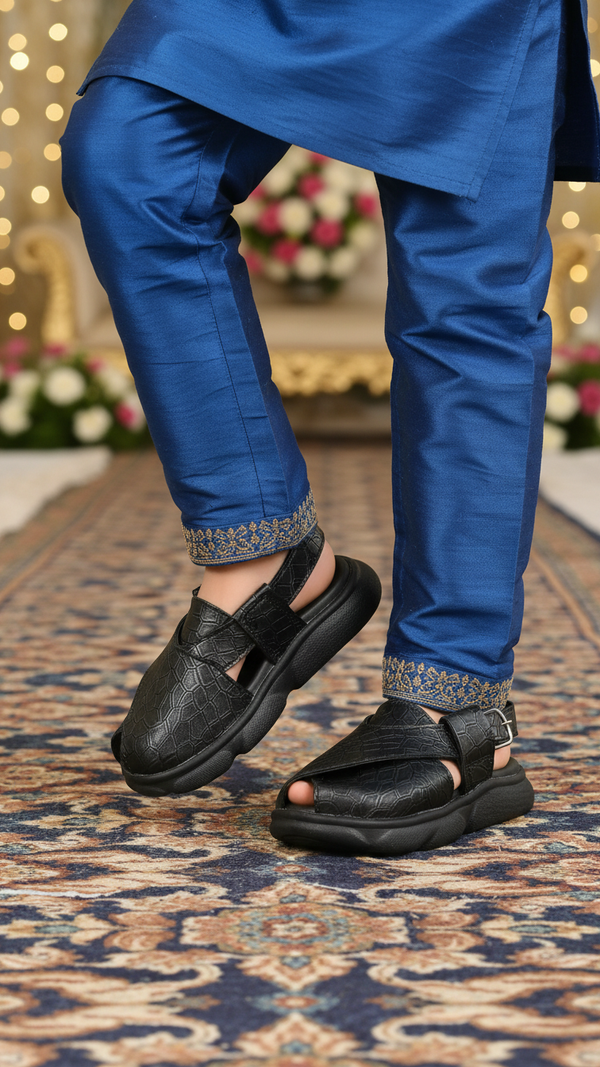Boys Black Peshawari Chappal KD4725
