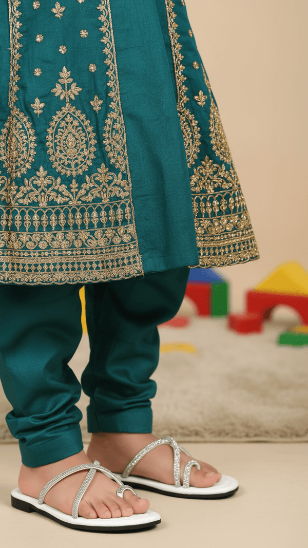 Girls White Casual Slipper KD5528