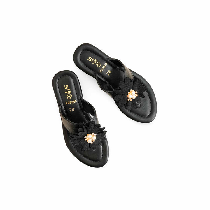 Girls Black Casual Slipper KD5548