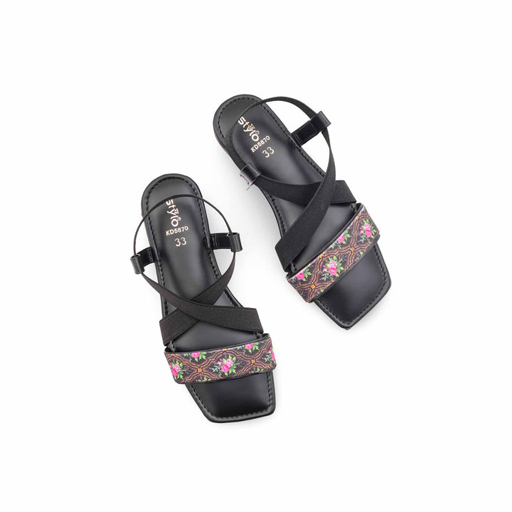 Girls Black Casual Sandal KD5870