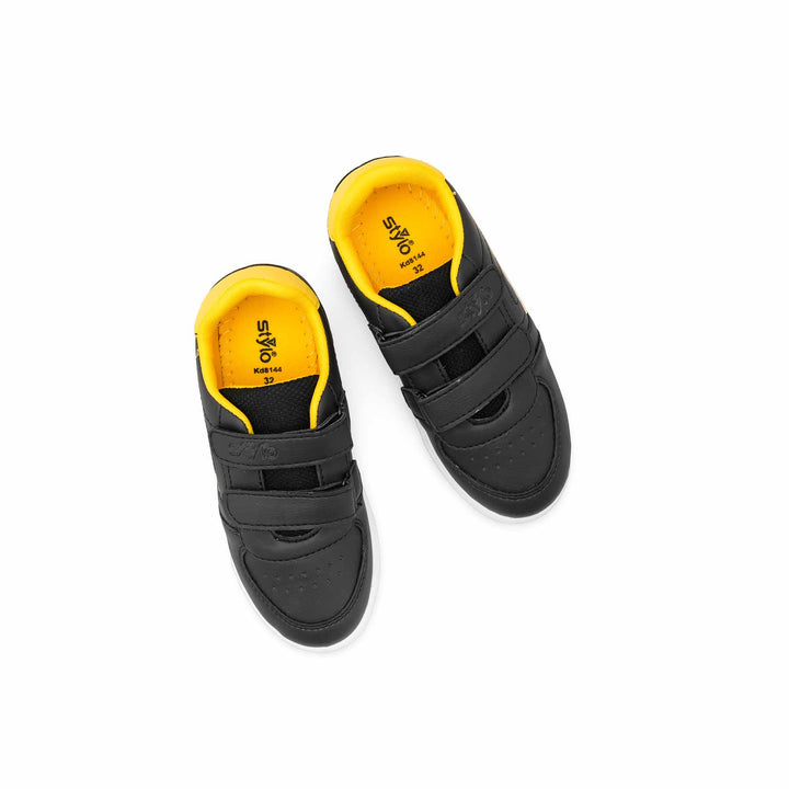 Boys Black Casual Jogger KD8144