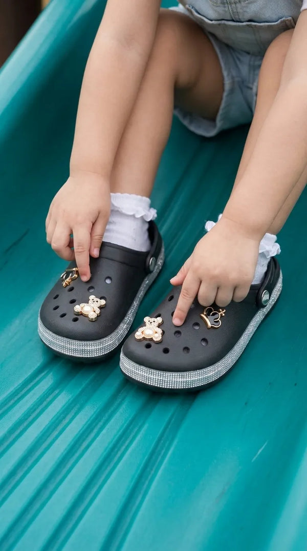 Girls Black Casual Flip Flop KD8218