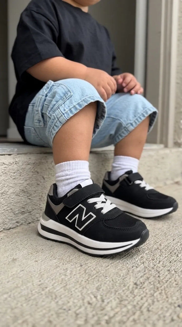 Boys Black Casual Jogger KD8247