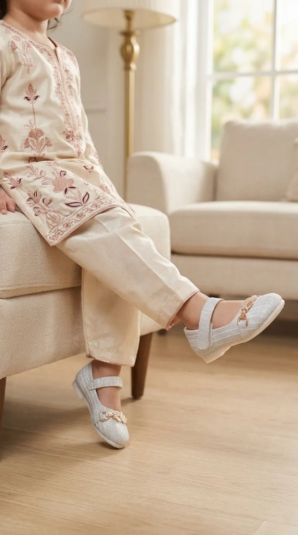 Girls Silver Fancy Pumps KD8278