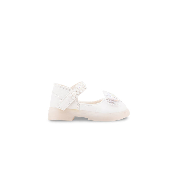 Girls White Formal Pumps KD8289