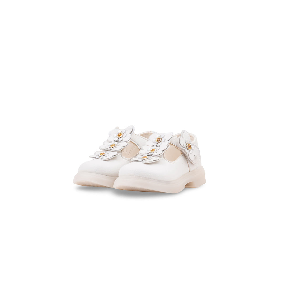 Girls White Formal Pumps KD8291