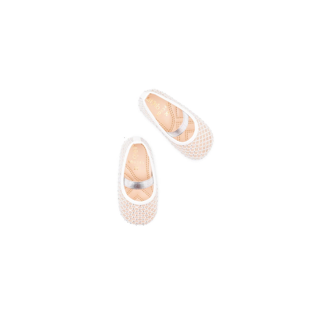 Girls White Fancy Pumps KD8346