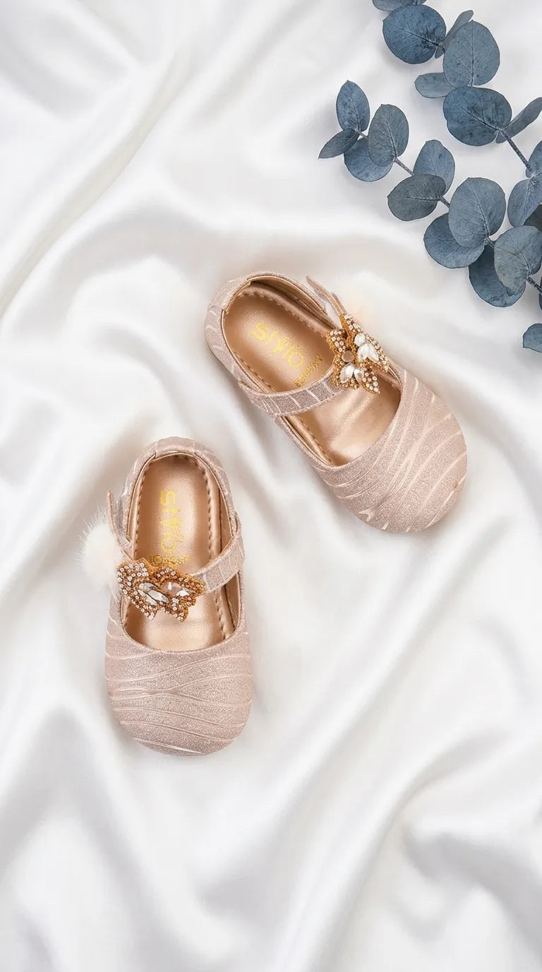 Girls Golden Fancy Pumps KD8382