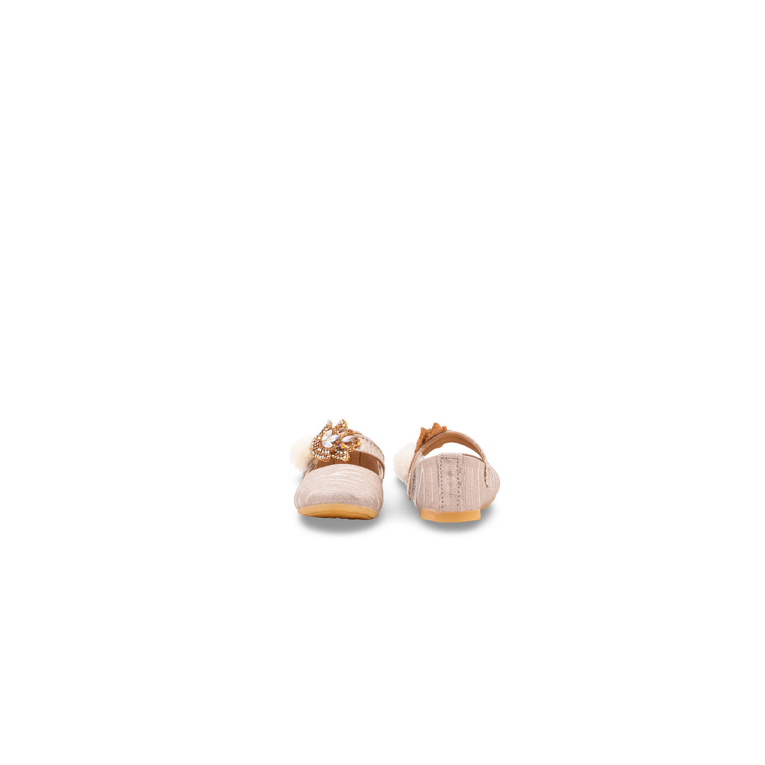 Girls Golden Fancy Pumps KD8382
