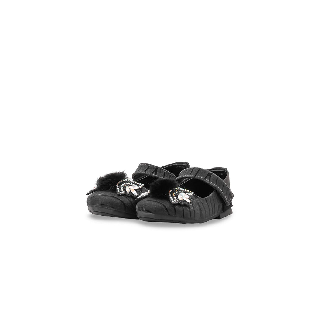 Girls Black Fancy Pumps KD8383