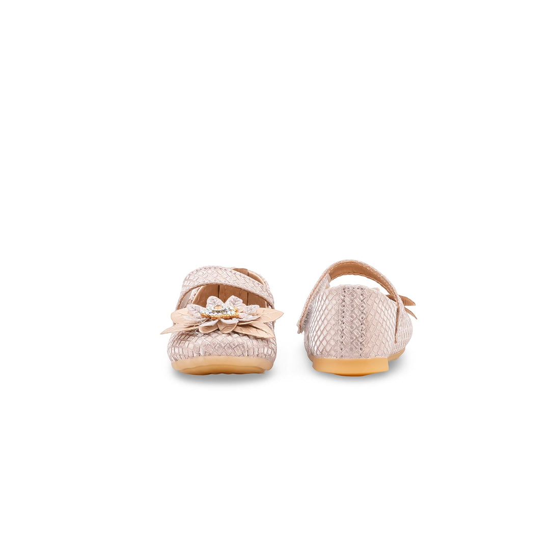 Girls Golden Fancy Pumps KD8385