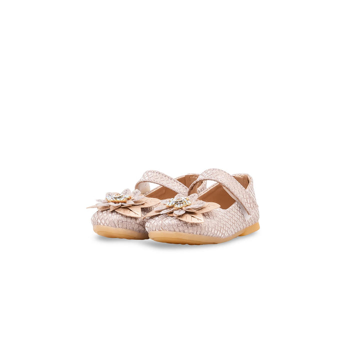 Girls Golden Fancy Pumps KD8385