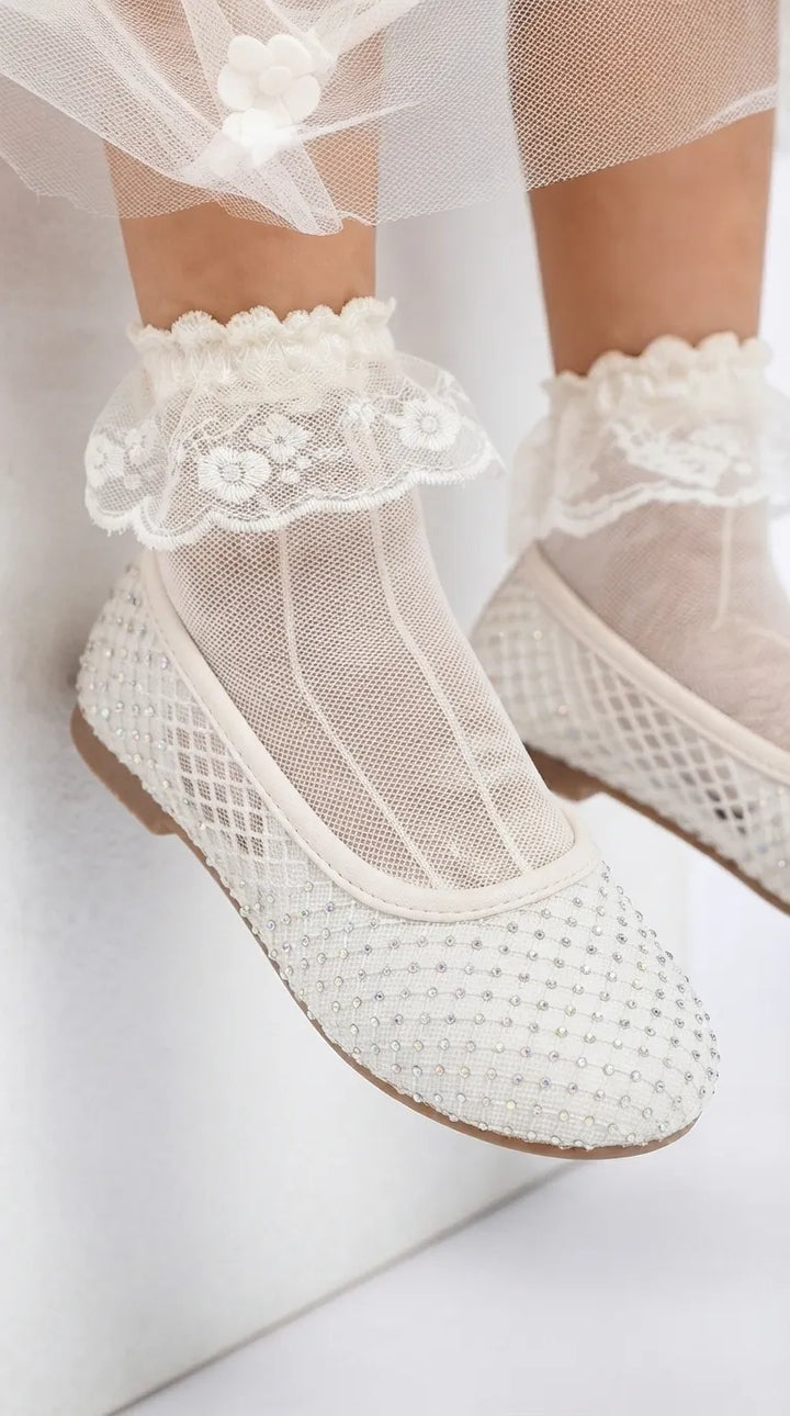 Girls White Fancy Pumps KD8467