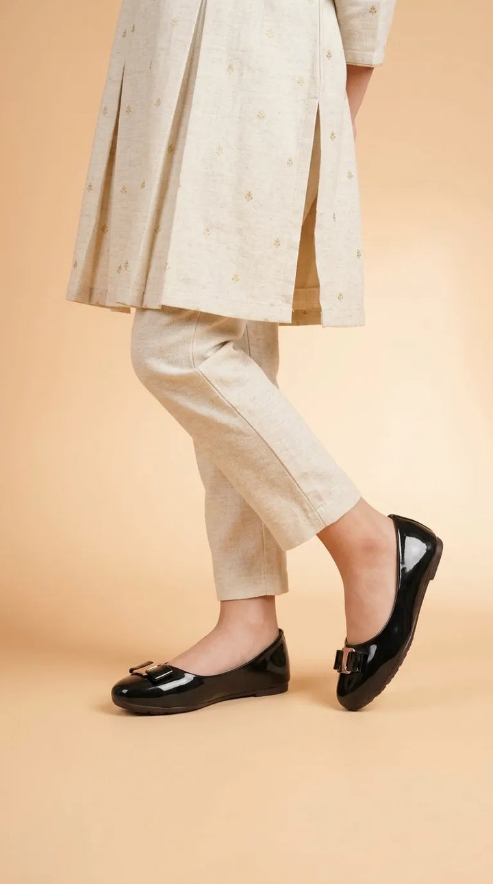 Girls Black Formal Pumps KD8472