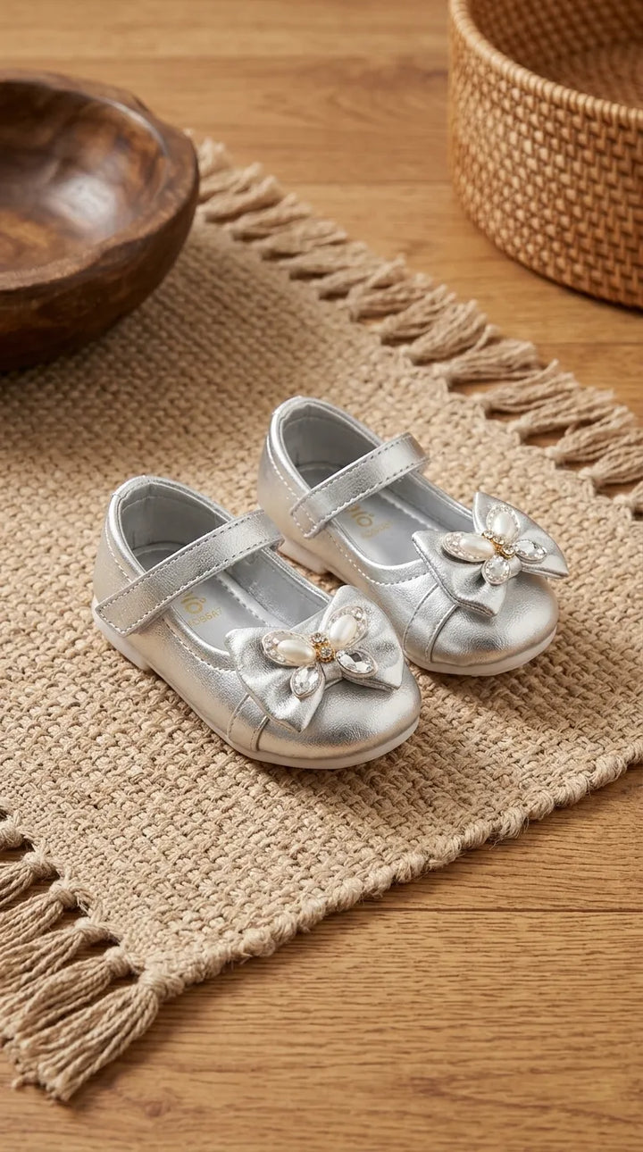 Girls Silver Fancy Pumps KD8547