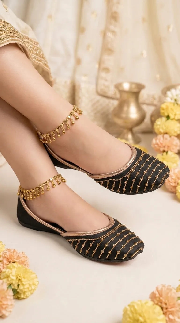 Girls Black Fancy Khussa KD8643