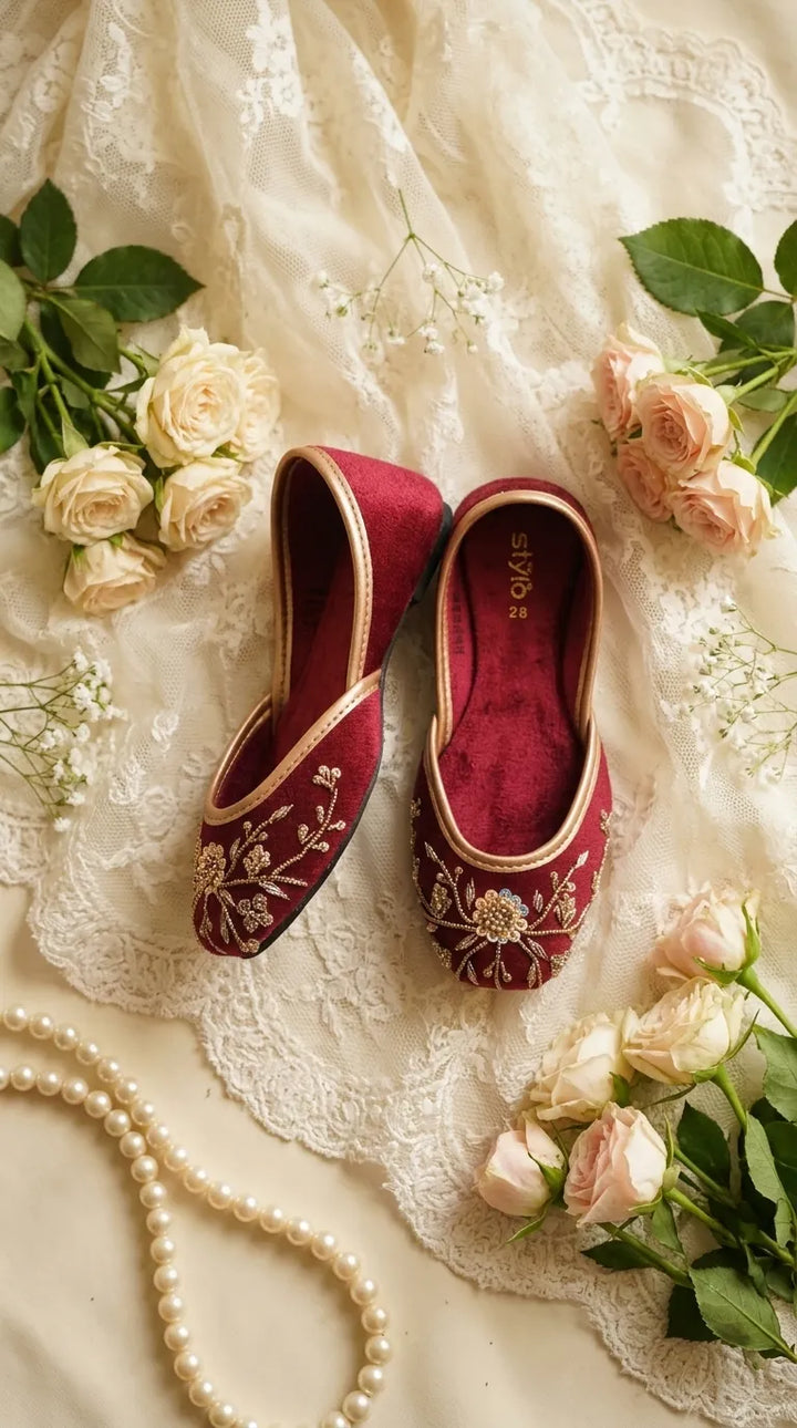 Girls Maroon Fancy Khussa KD8644