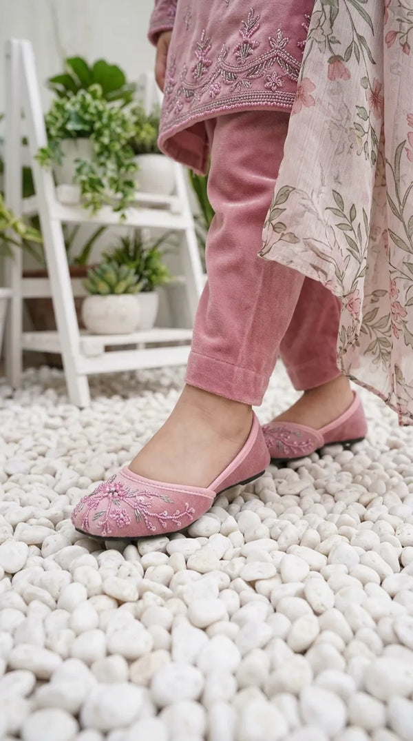 Girls Pink Fancy Khussa KD8644