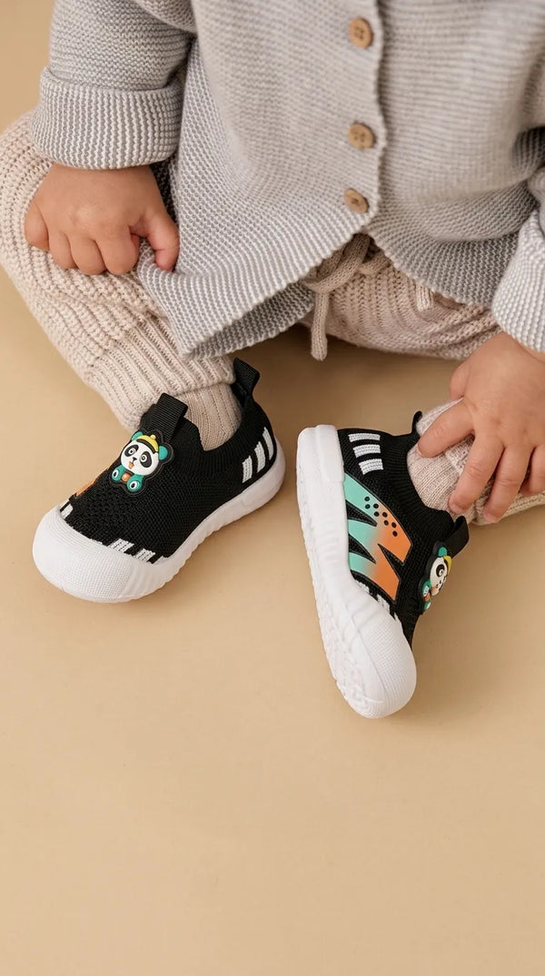 Babies Black Casual Booties KD8730
