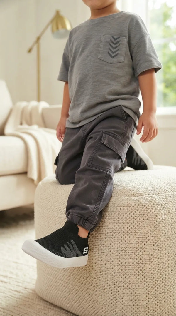 Boys Black Casual Jogger KD8739