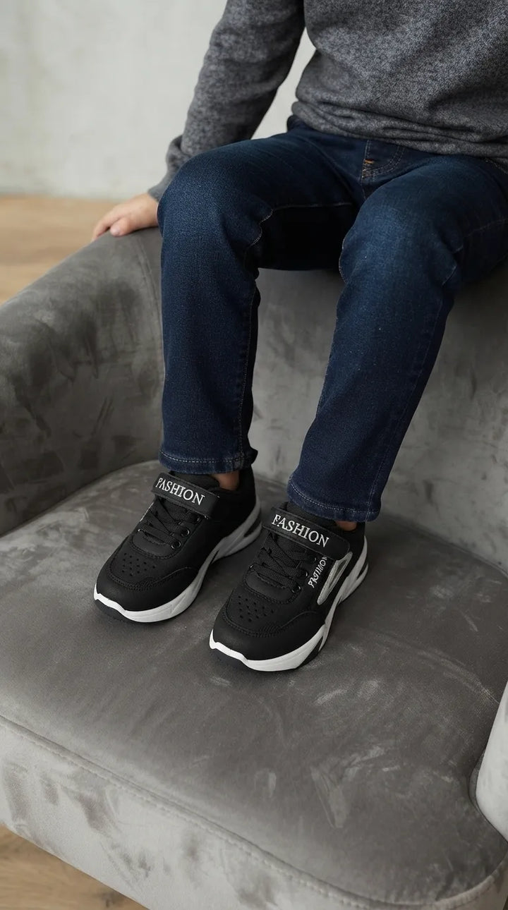 Boys Black Casual Jogger KD8773