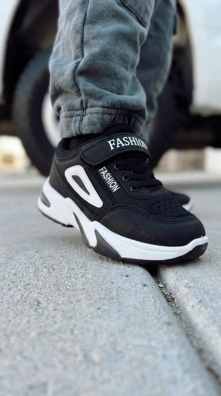 Boys Black Casual Jogger KD8774