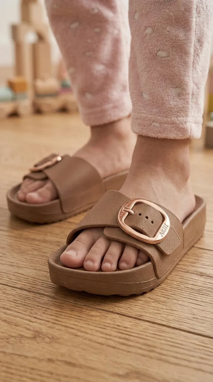Girls Brown Casual Flip Flop KD8857