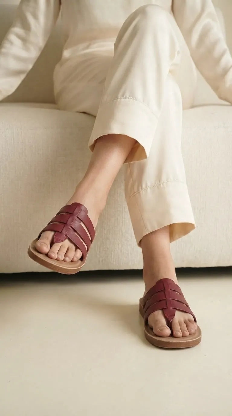 Maroon Casual Chappal For Ladies M11317