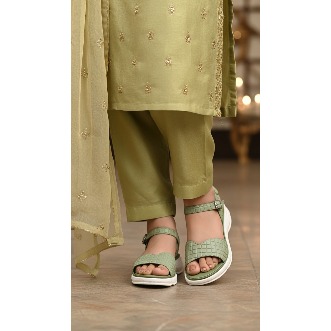 Women Casual Sandal - M1141111