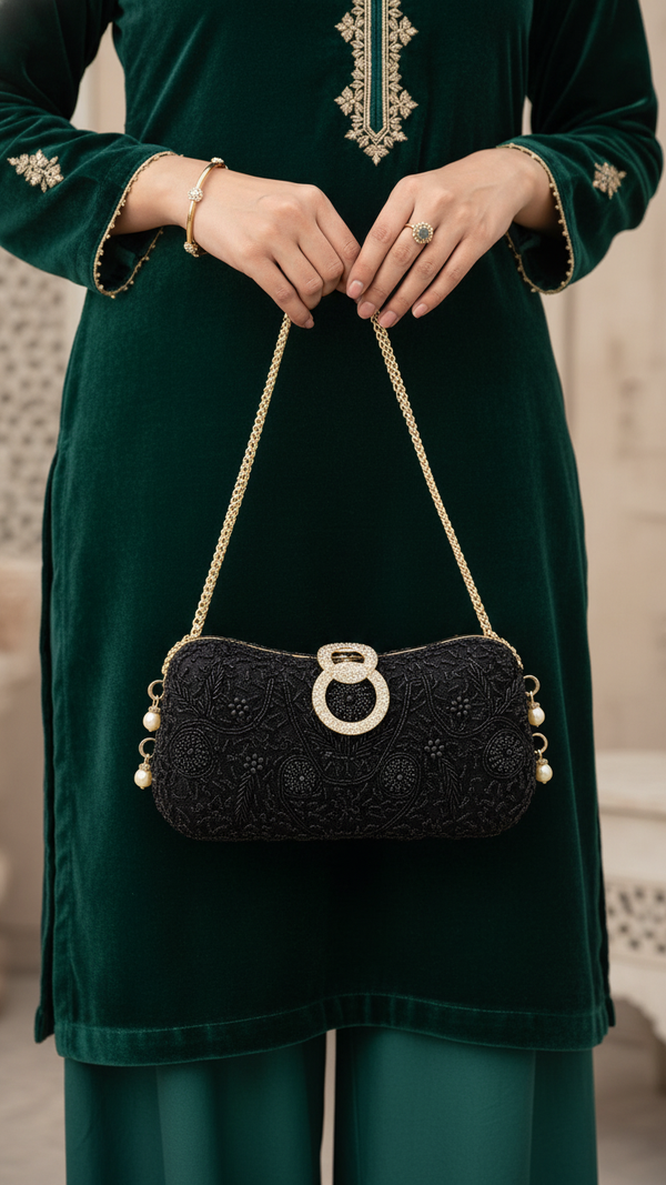 Black Fancy Clutch P15401