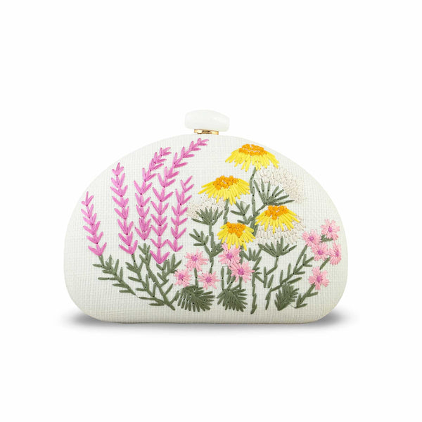 White Women Fancy Clutch P24388