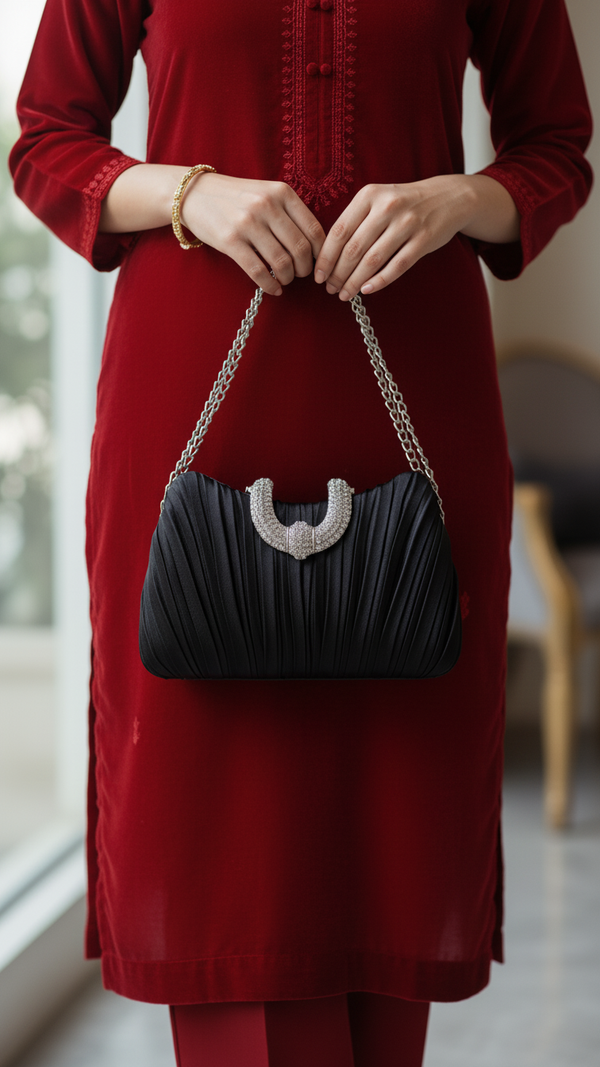 Black Formal Clutch For Ladies P24439