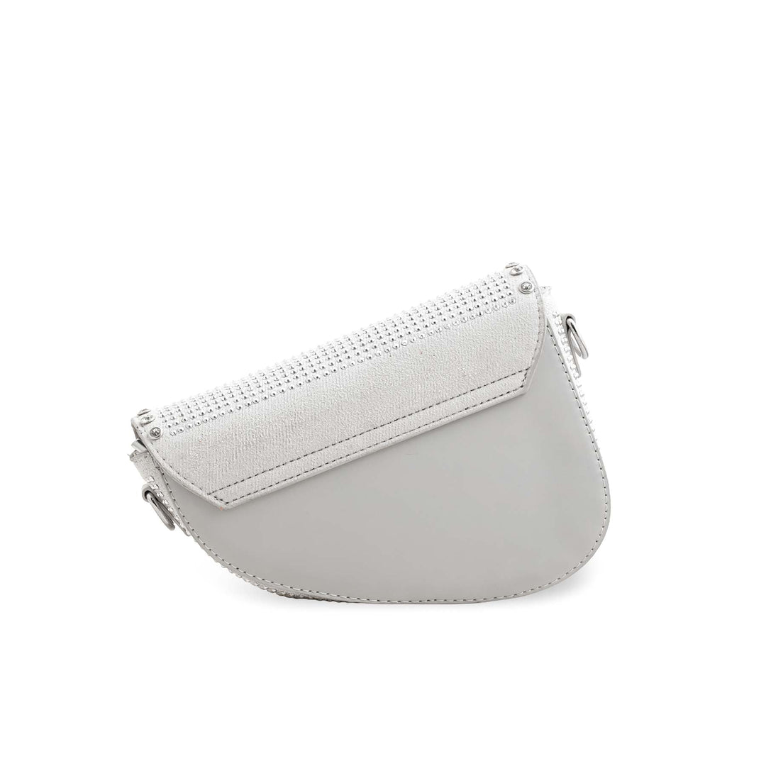 White Fancy Hand Bag P36200
