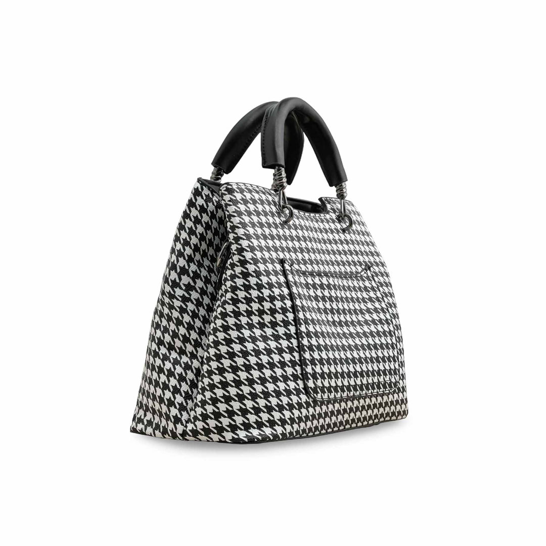 Blkwht Formal Hand Bag P36277