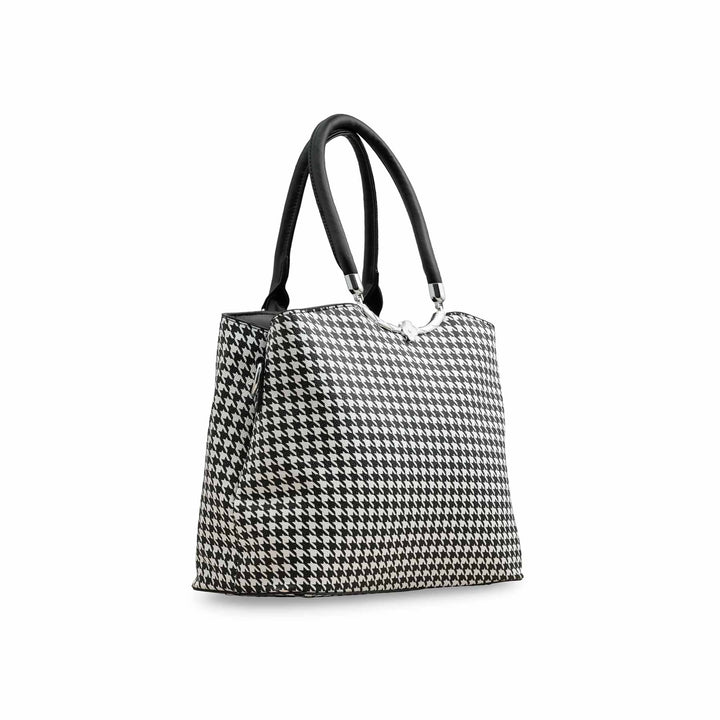 White Formal Hand Bag P36282