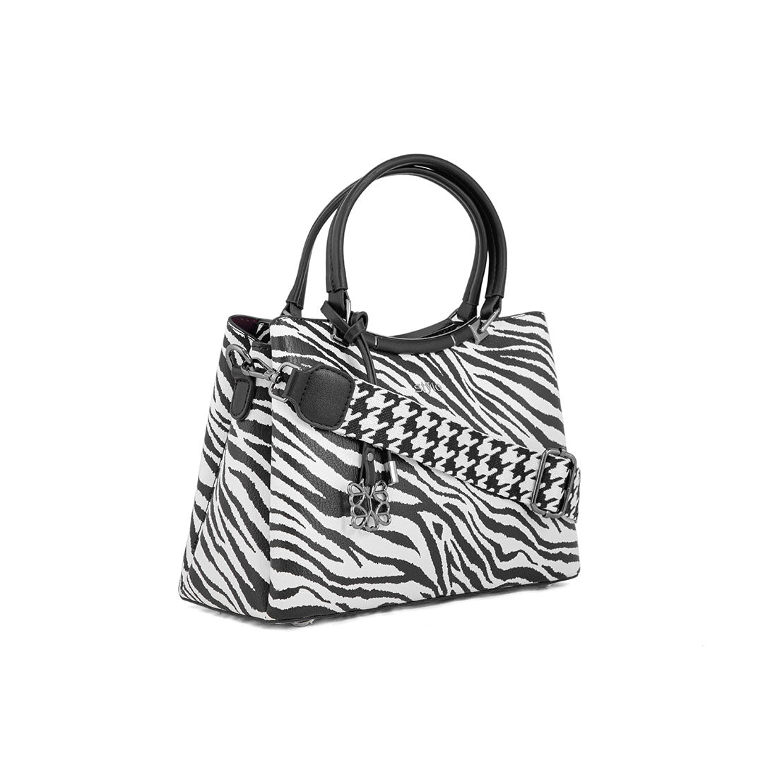 Blkwht Formal Hand Bag P36294