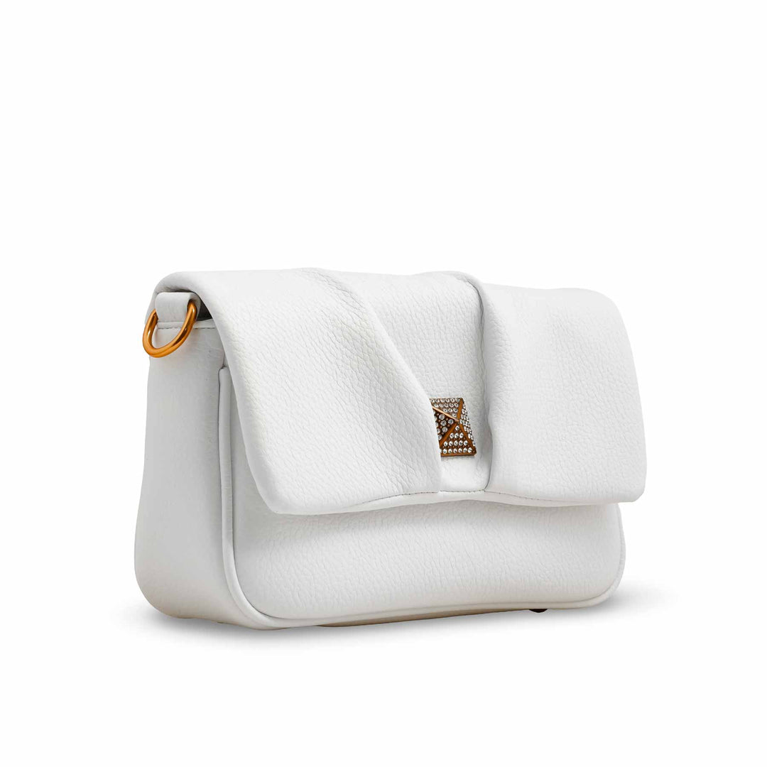 White Women Formal Shoulder Bag P36375